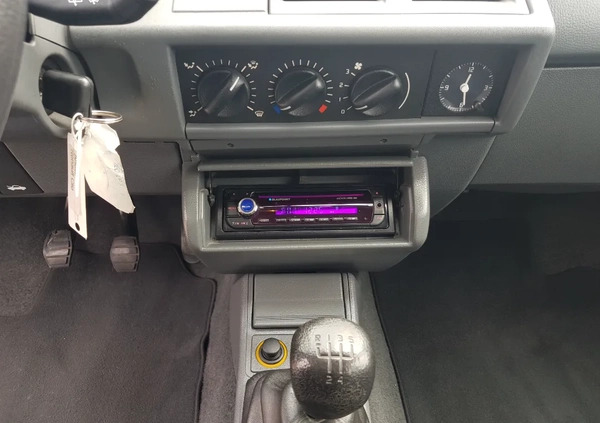 Renault Clio cena 7500 przebieg: 105000, rok produkcji 1998 z Bydgoszcz małe 562